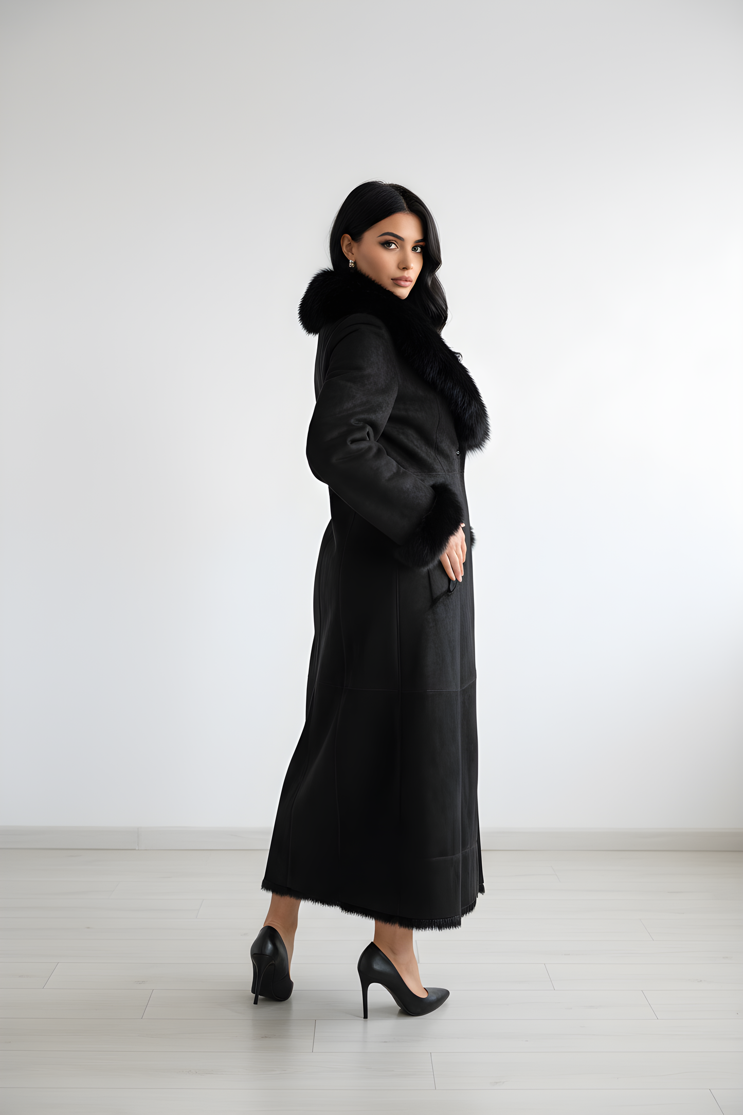 Suede Shearling Coat – Luxury Natural Leather & Light Fox Fur Trim