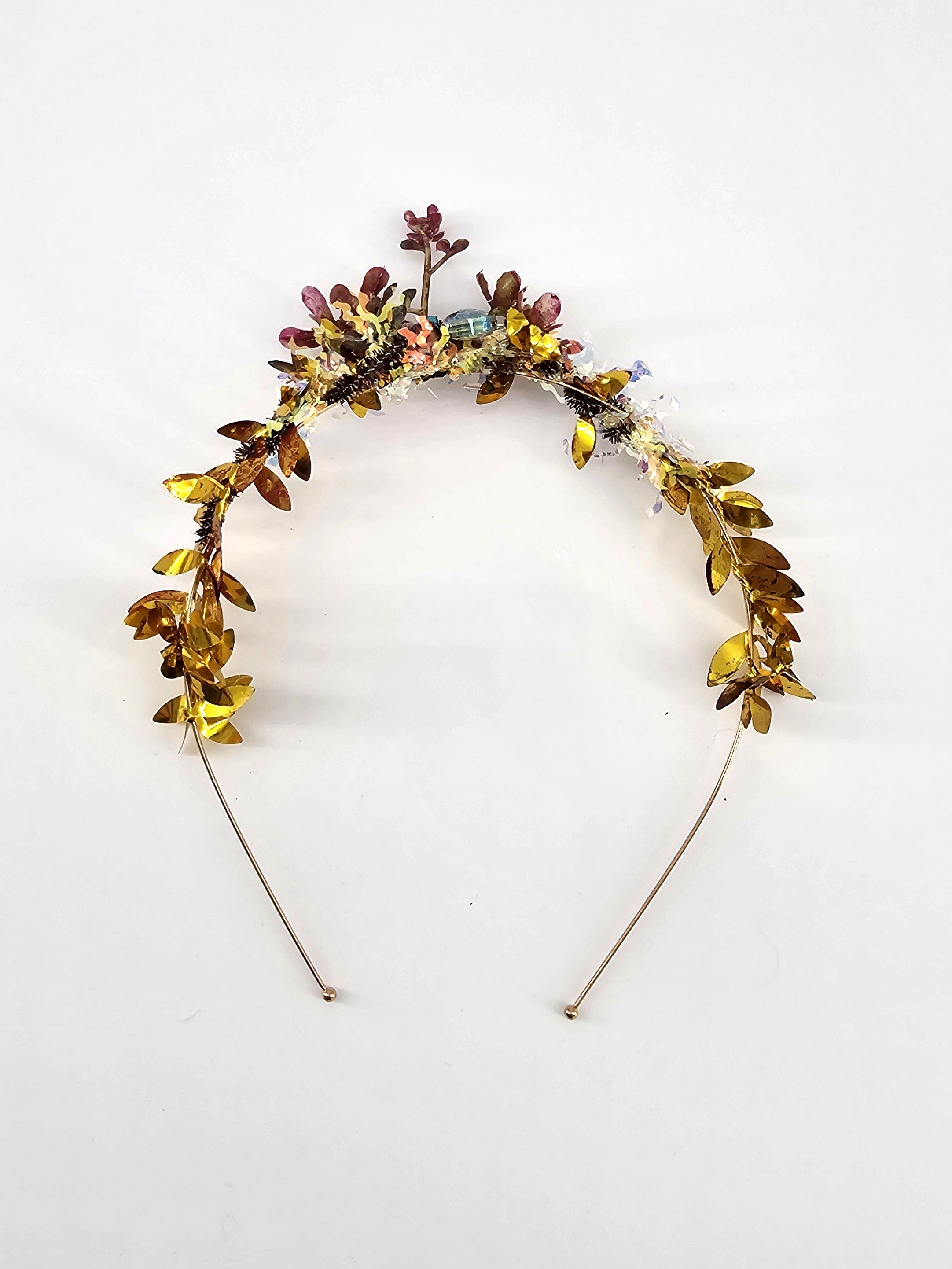 Golden Crystal Tiara, Headpiece